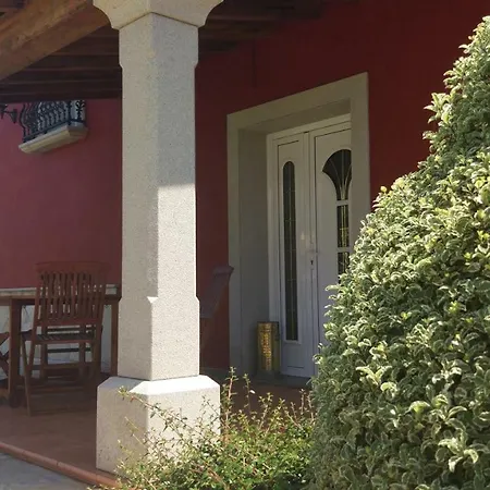 Vivienda De Uso Turistico Carballo Blanco 1 Hébergement de vacances Barral